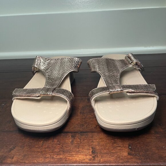 Vionic Ellie metallic snake sandals size 7 - Picture 3 of 4